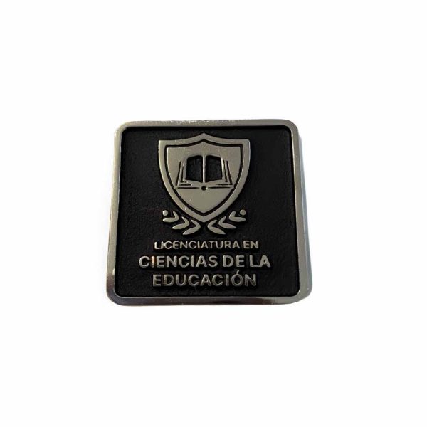 PIN LICENCIATURA EN CIENCIAS DE LA EDUCACION PLATEADO NEGRO